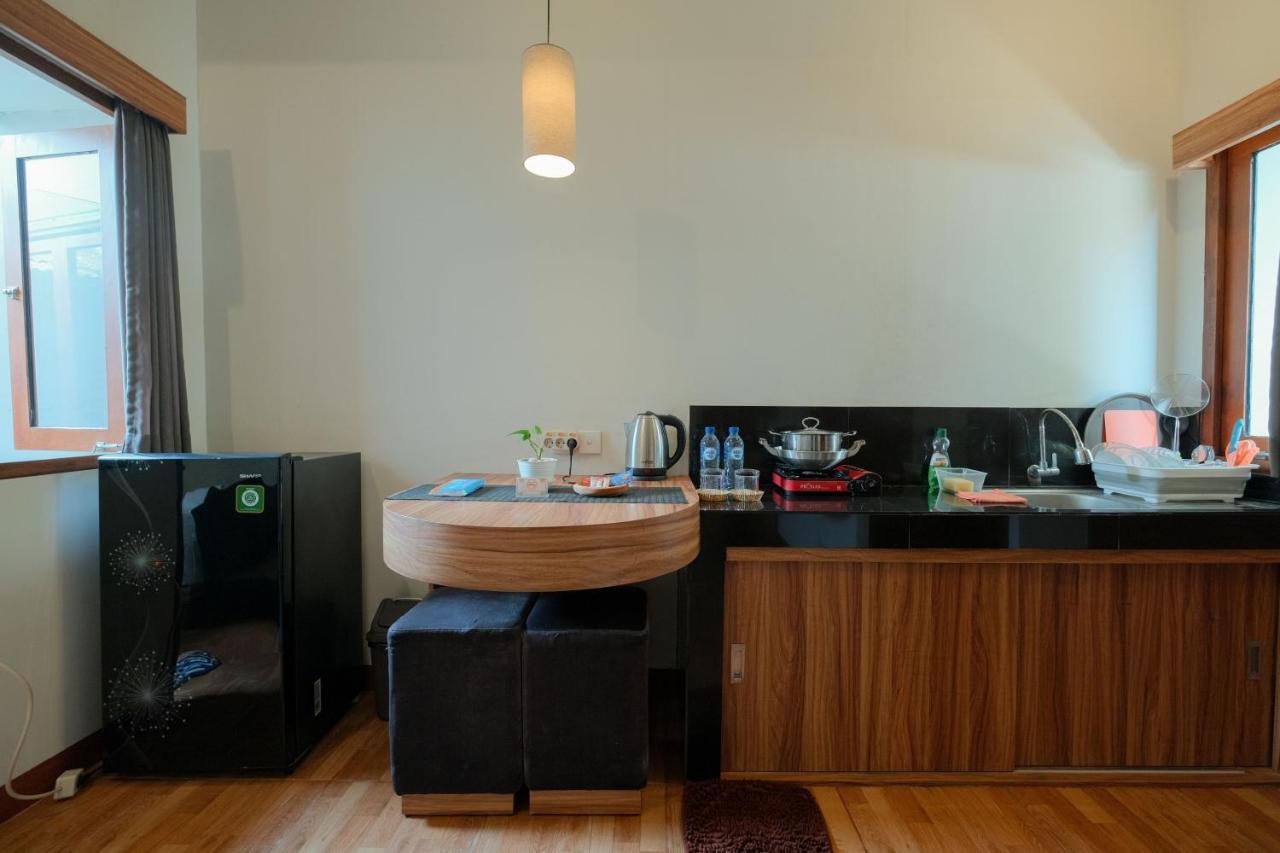 Andewi Guest House Denpasar Redpartner - Minimum Stay 30 Nights Санур Екстер'єр фото